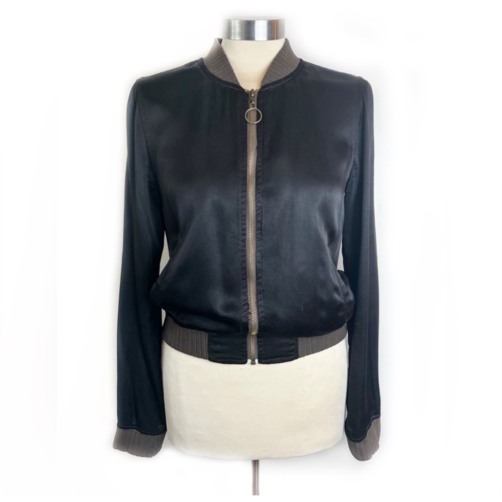 Anthropologie Vintage Bomber Jacket Sanctuary Satin 1990s
Gold Zip Women's Small